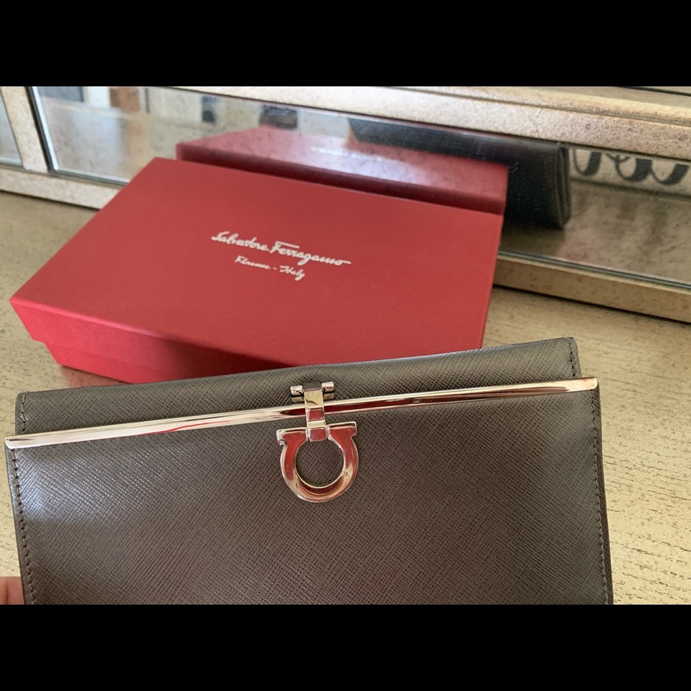 Ferragamo wallet
